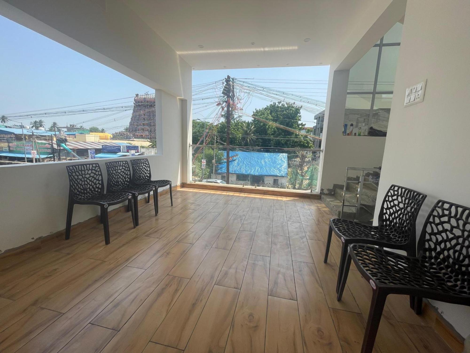 Mks Homes Tirukkadaiyur Exterior foto